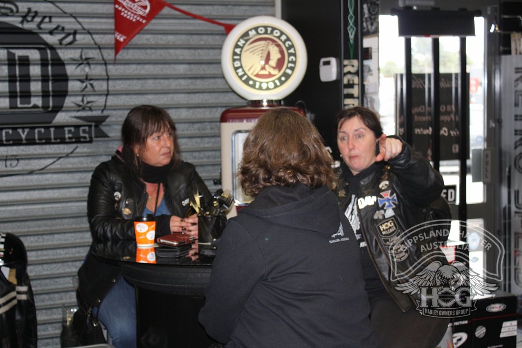 Chris, Pam and Jen shooting the breeze